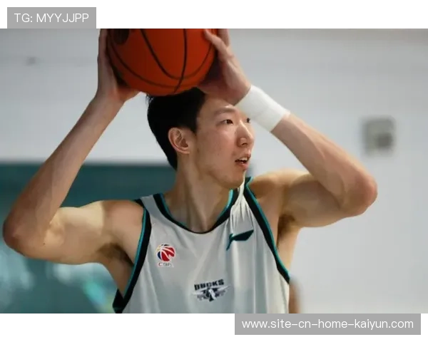 北京周琦伤愈复出状态回暖 内线支柱作用逐步恢复